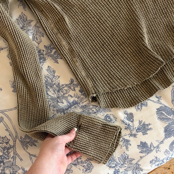 Free People Textured Olive Colt Thermal - Picture 3 of 4